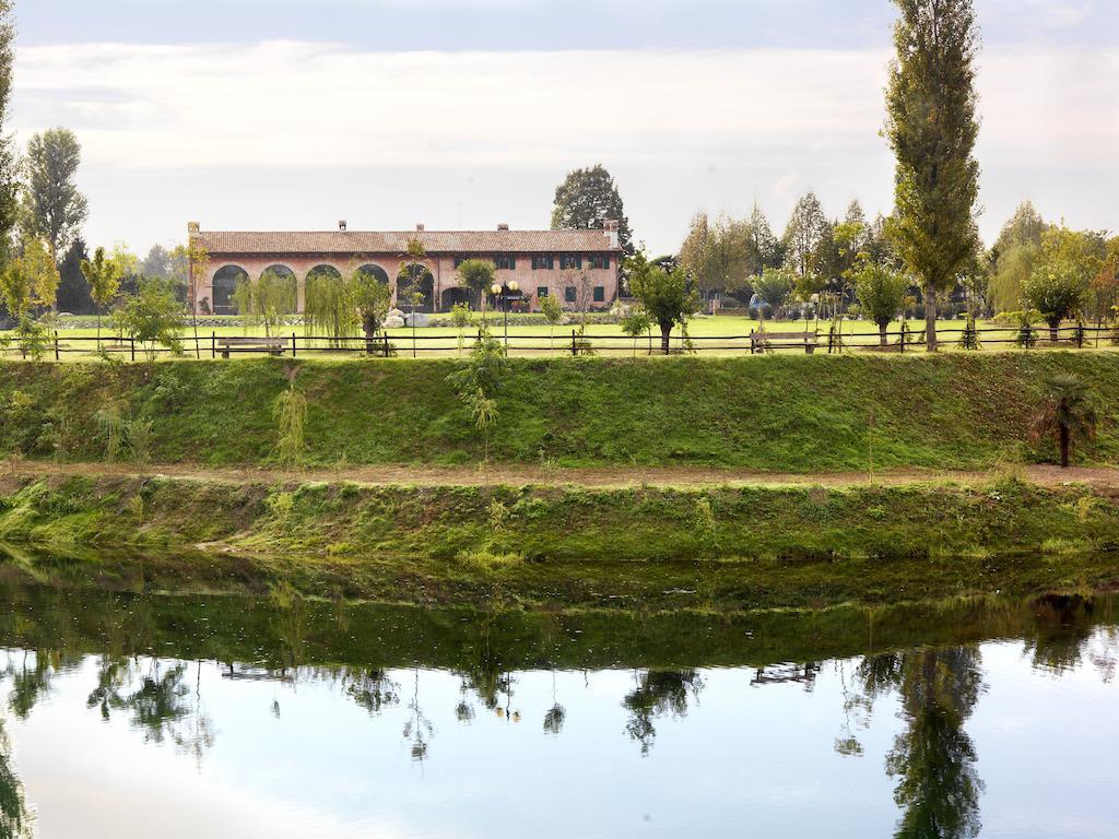 Gasthaus Agriturismo La Penisola Campo San Martino Exterior foto